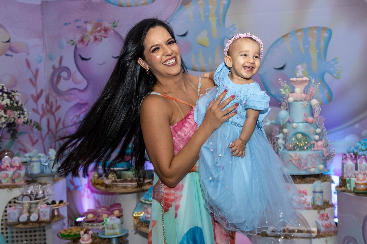Elis 1 ano