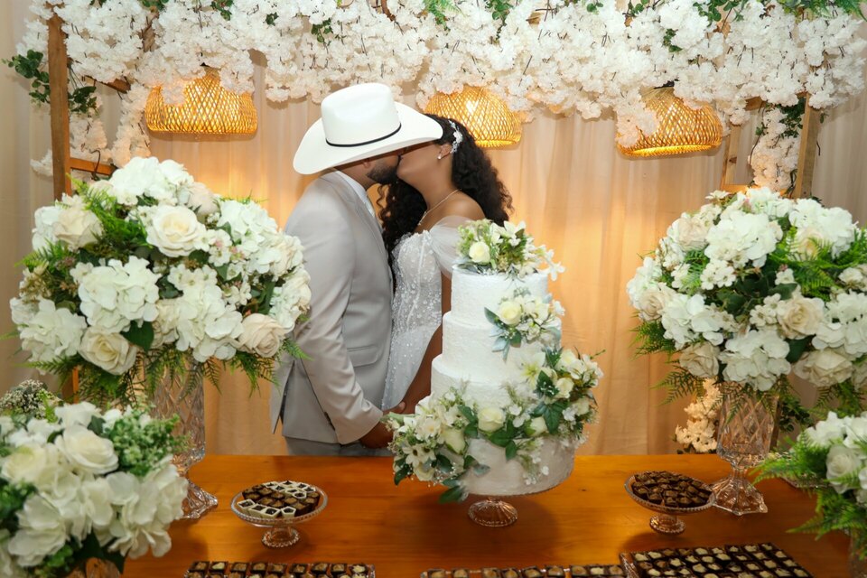 Beatriz & Guilherme — Um “Sim” Country Cheio de Emoção, Risadas e Touro Mecânico
