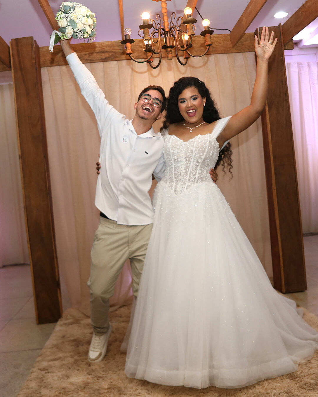 Foto Beatriz & Guilherme — Um “Sim” Country Cheio de Emoção, Risadas e Touro Mecânico - Imagem 19